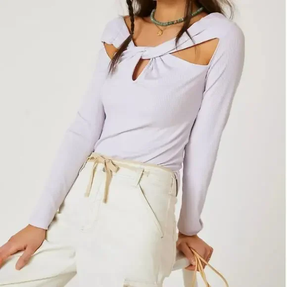Anthropologie Lilac Twist Cut-Out Top - Picture 6 of 15
